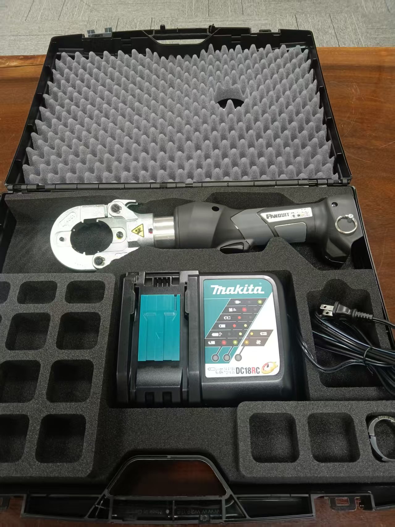 美国泛达PANDUIT电动液压压线钳CT-3001/STBT