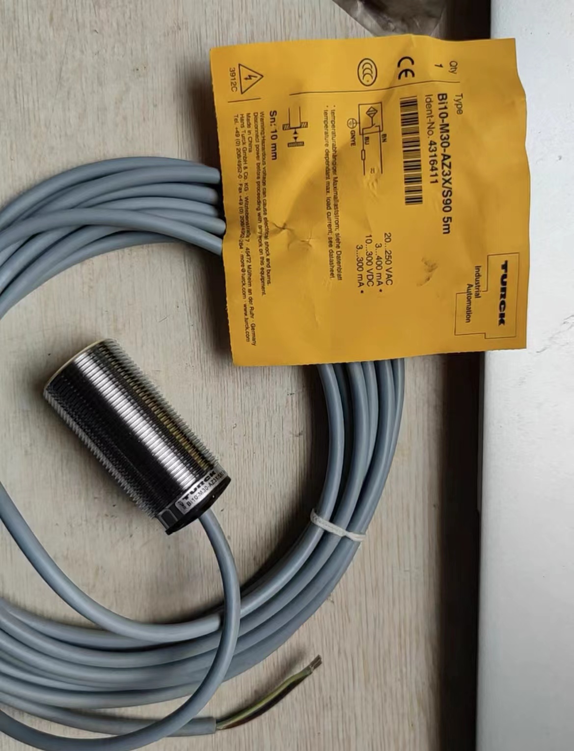 德国图尔克TURCK电感式传感器1625871